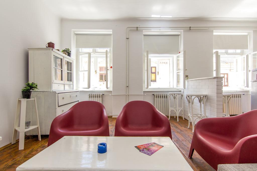 Hostel Tufna Osijek Luaran gambar